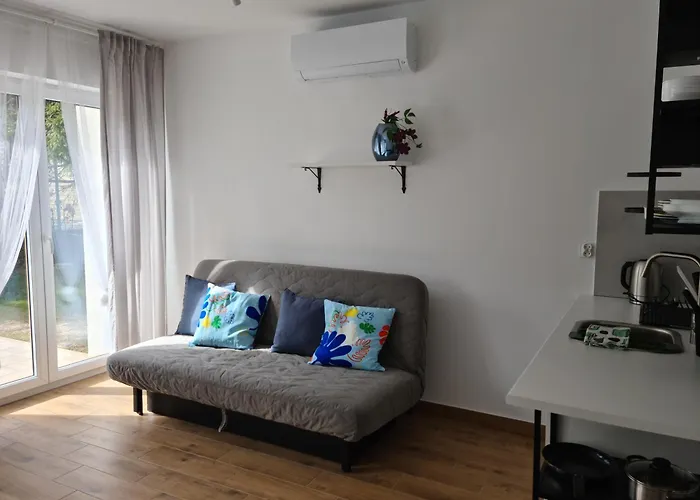 Dana Пустково