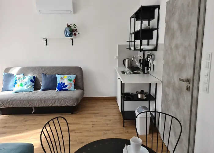 Dana Пустково